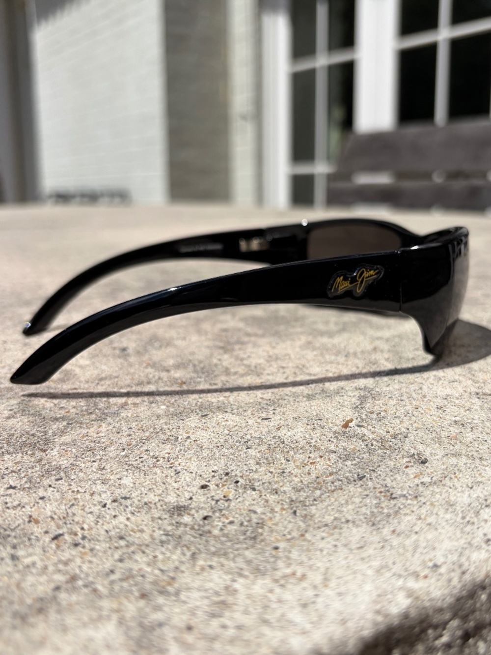 Maui Jim Sunglasses Canoes 208-02 - Picture 5 of 16